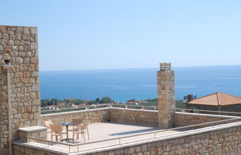 «Anaxo Resort»: προσφορές για μια αξέχαστη διαμονή εκεί όπου ενώνονται η Μεσσηνιακή και η Λακωνική Μάνη