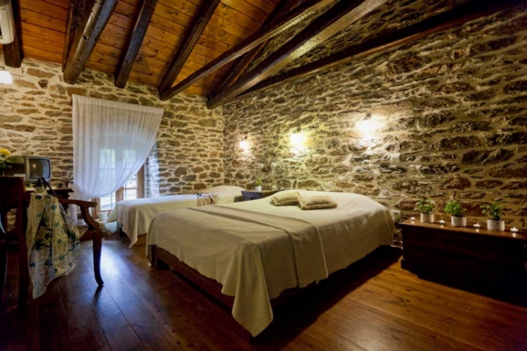 Το in.gr και ο Διαμαντής Καραναστάσης σάς ταξιδεύουν στη Λάρισα!