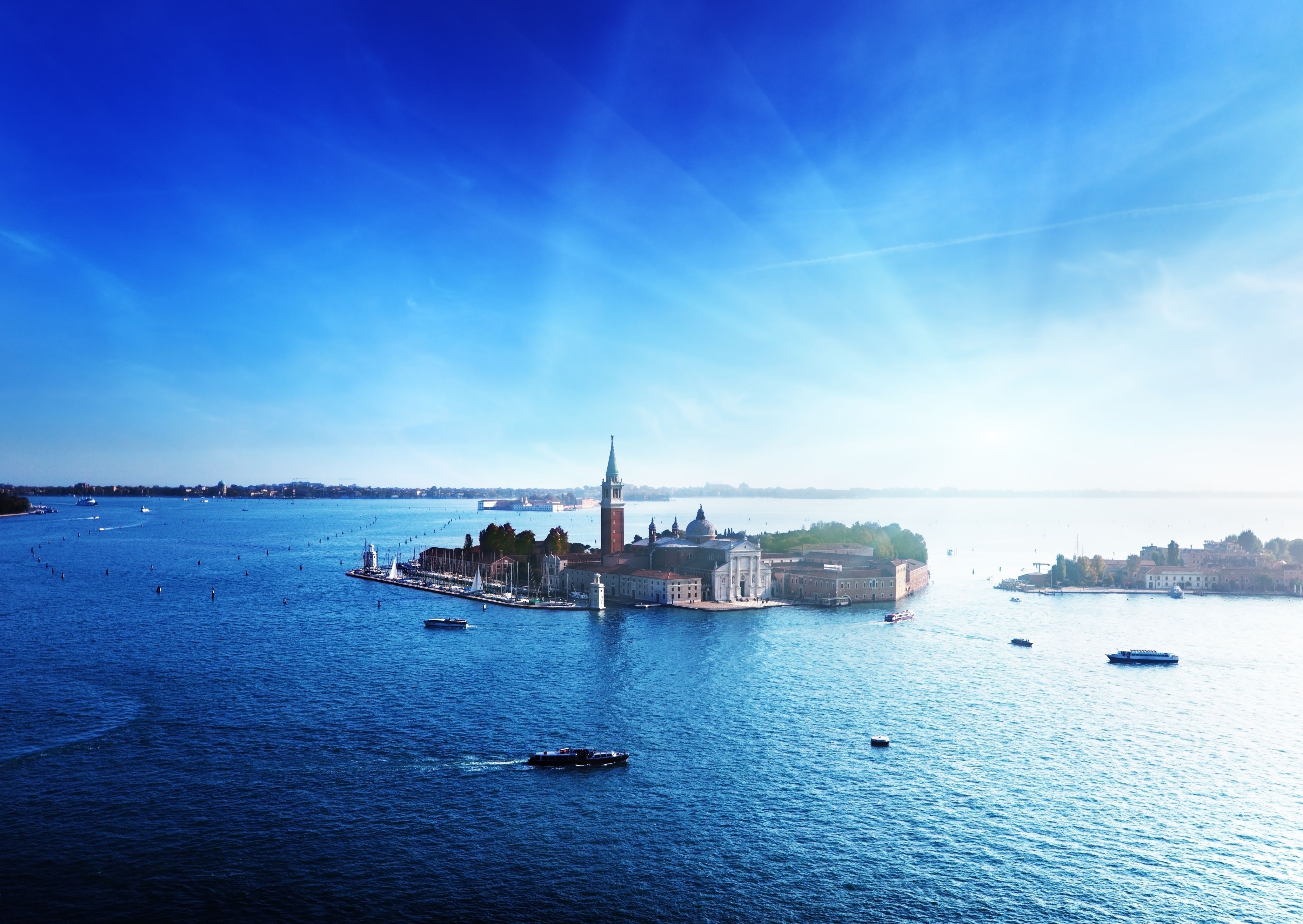 Από Μάη καλοκαίρι: δέκα νέοι προορισμοί με τα φτερά της Aegean!