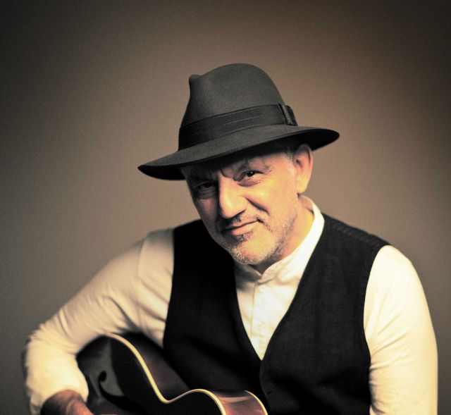 Ακούστε το νέο τραγούδι του Νίκου Πορτοκάλογλου: «Θα περάσει κι αυτό»