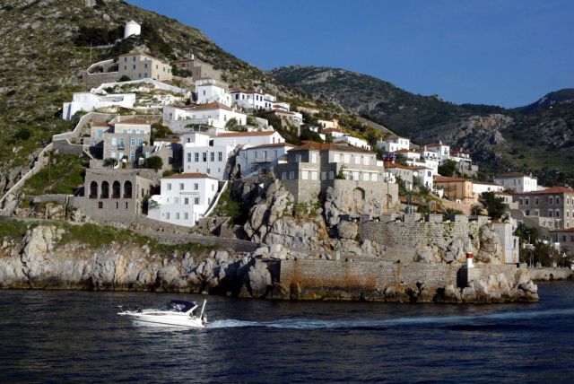 Μειωμένες τιμές στα εισιτήρια για μόνιμους κατοίκους Σπετσών-Ύδρας