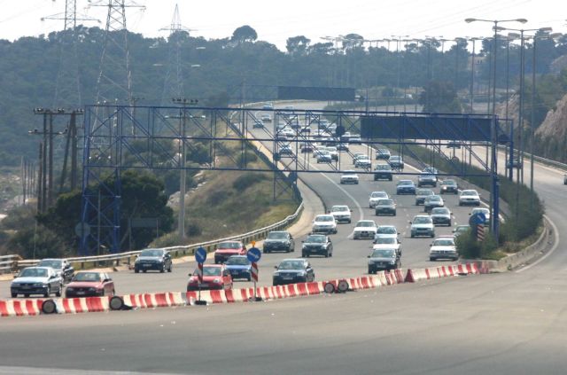 Σε επιφυλακή η Τροχαία εν όψει της εξόδου της 28ης Οκτωβρίου