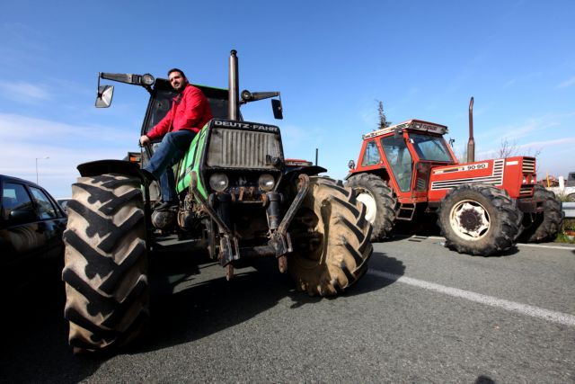 Ενισχύεται το μπλόκο αγροτών και κτηνοτρόφων στην Κουλούρα