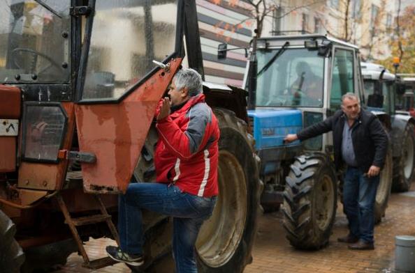 Στην Αθήνα αγρότες από το μπλόκο της Κουλούρας