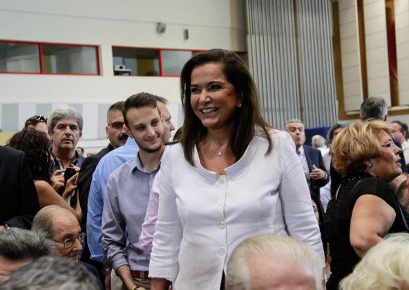 Κόντρα στη ΝΔ με φόντο την υποψηφιότητα Μπακογιάννη για το ΕΛΚ