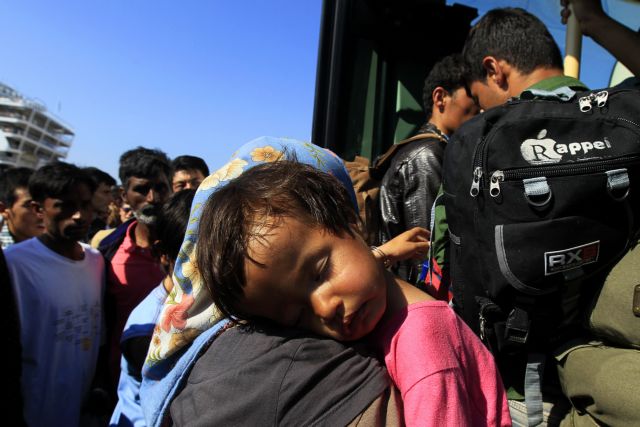 Το πρώτο hot spot για πρόσφυγες στη Λέσβο επισκέπτεται ο Μάρτιν Σουλτς