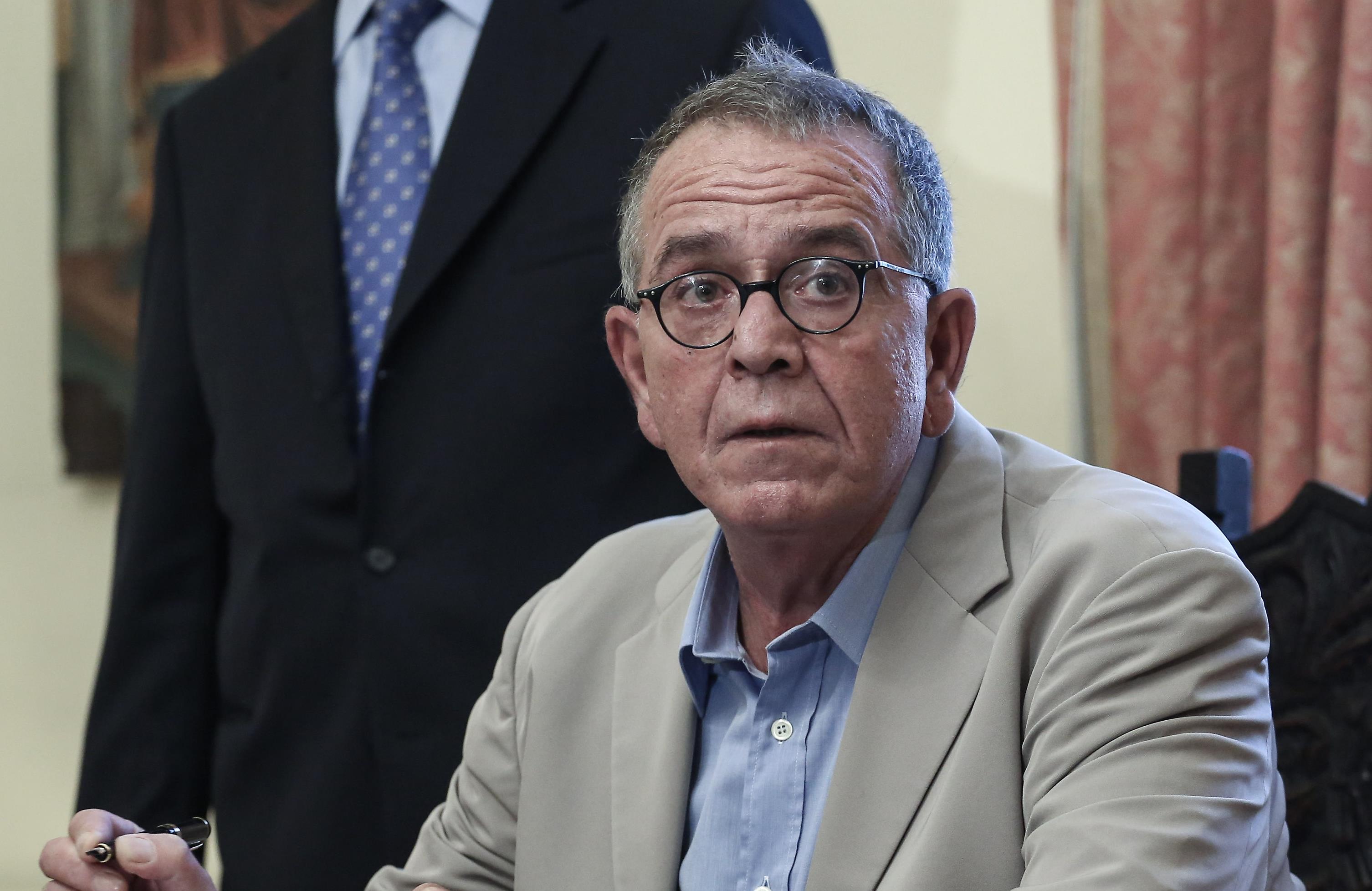 Μουζάλας: Να επιδοτούνται οι χώροι προσφύγων στις χώρες πρώτης υποδοχής