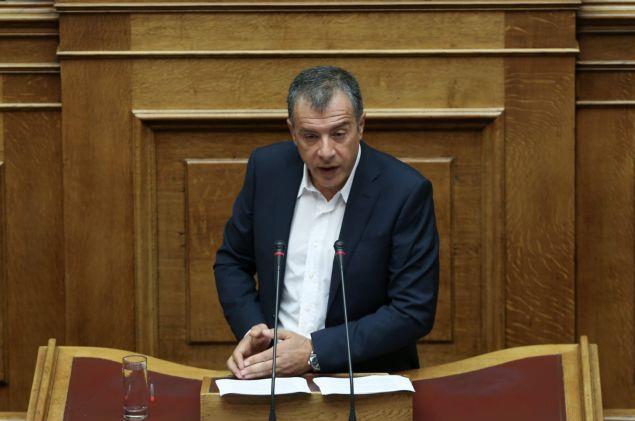 Θεοδωράκης: Είμαστε ξεκάθαροι αλλά δεν είμαστε ασπρόμαυροι