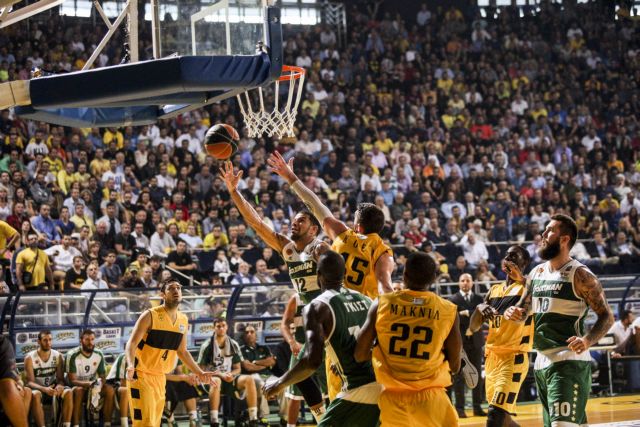 Εξαντλήθηκαν τα εισιτήρια του ντέρμπι Αρης-ΠΑΟΚ