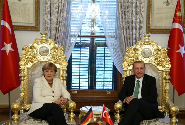 Μέρκελ-Ερντογάν: «Παζάρι» Τουρκίας – ΕΕ για το προσφυγικό