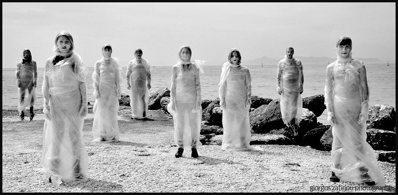 «Ενώ το πλοίο ταξιδεύει», μια παράσταση για την Ευρώπη του σήμερα