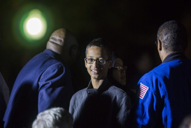 Ραντεβού Ομπάμα με το «παιδί με το ρολόι»