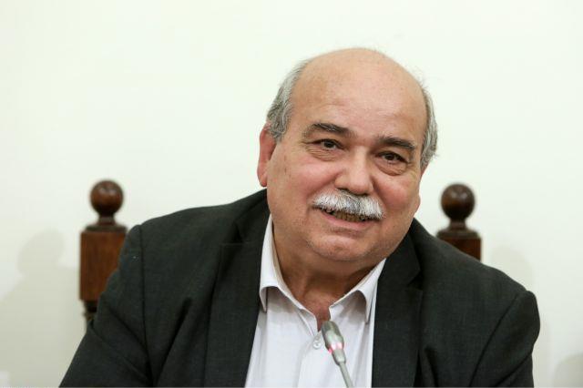 Θετική ανταπόκριση Παπανδρέου σε αίτημα Βούτση για τα γραφεία της Βουλής