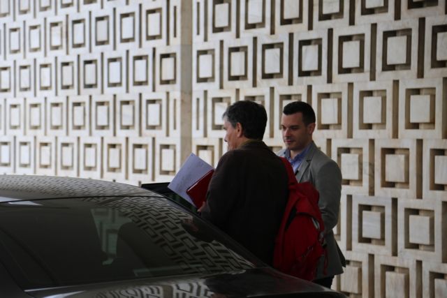 Μπαράζ συναντήσεων του κουαρτέτου με υπουργούς