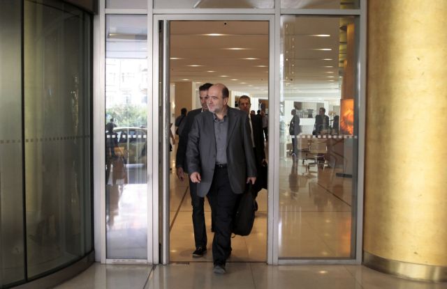 Έκπτωση δαπανών ζήτησαν οι αγρότες από τον Τρ.Αλεξιάδη