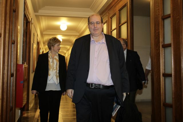 Φίλης: Καμία προκατάληψη απέναντι στην ιδιωτική εκπαίδευση