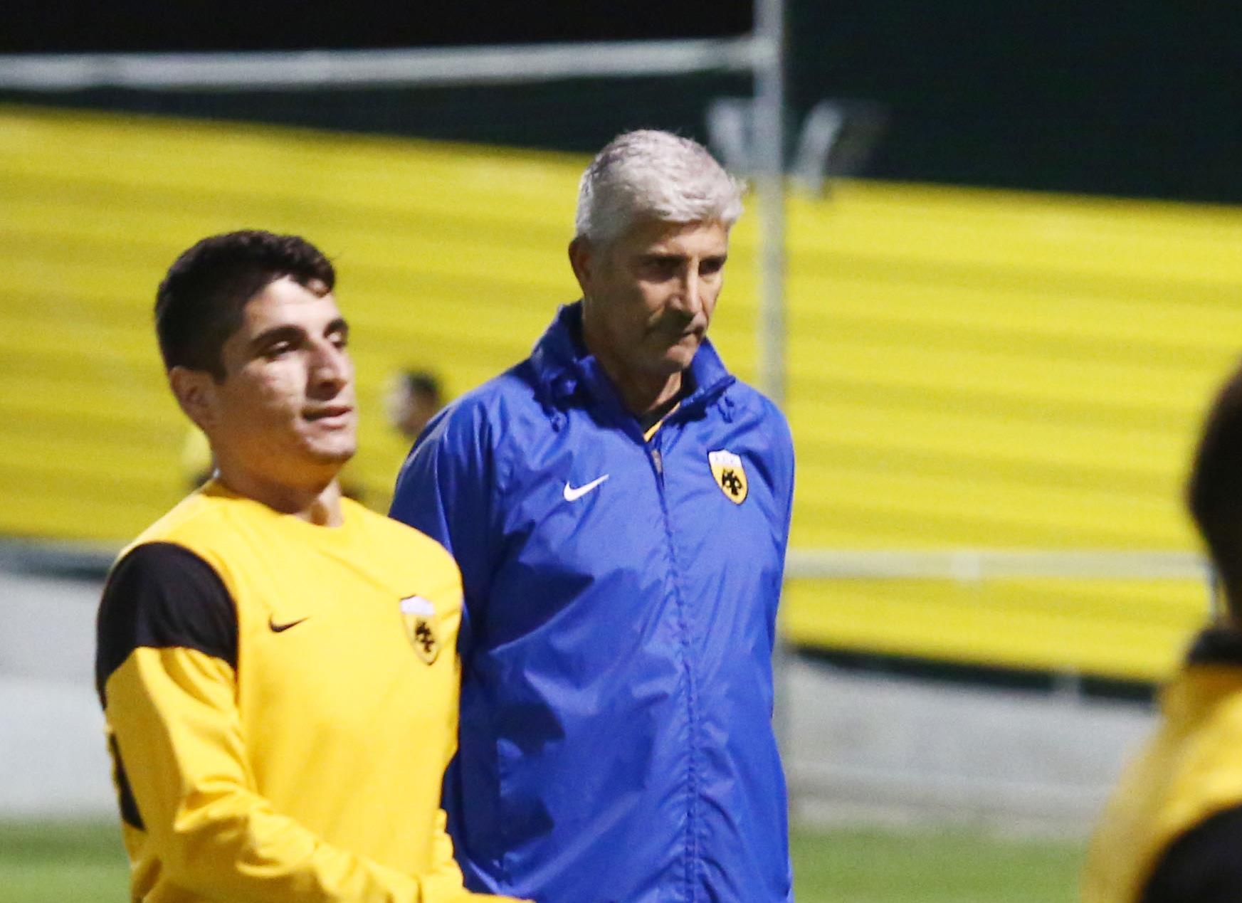 «Είμαι ταυτισμένος με την ΑΕΚ», είπε ο Στέλιος Μανωλάς