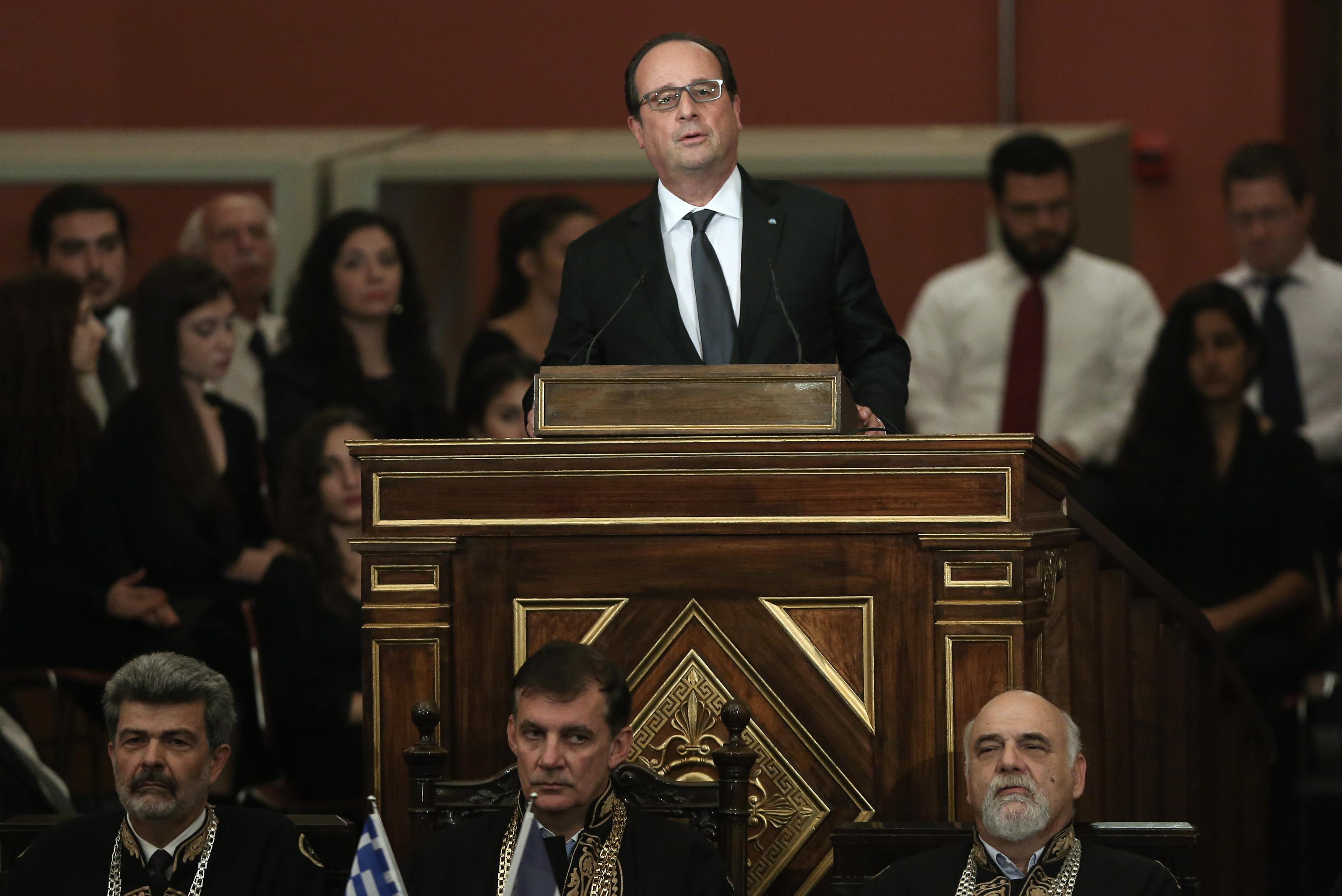 Ολάντ στο ΕΚΠΑ: Έχω ένα κομμάτι της μυστικής Ελλάδας στην καρδιά μου