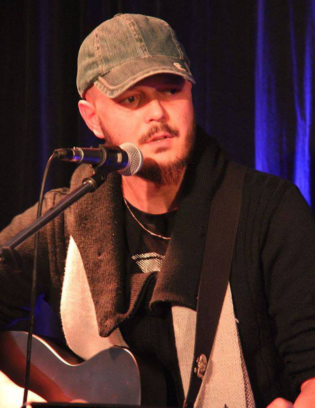 Οι ζωντανές εμφανίσεις του Κωνσταντίνου Θαλασσοχώρη