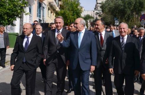 Μεϊμαράκης: Να αποσυνδεθεί η ανακεφαλαίωση από την αξιολόγηση