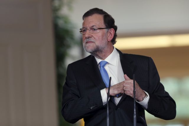 O Ραχόι διέλυσε την ισπανική Βουλή, στέλνοντας προεκλογικά μηνύματα