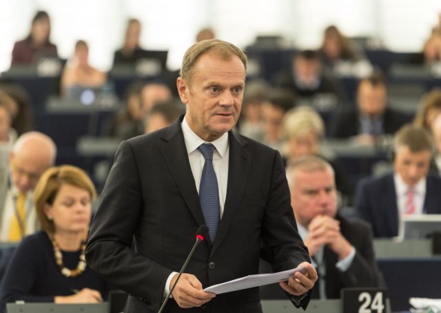 Πρόκληση για τη συνοχή της ΕΕ το προσφυγικό, λένε Τουσκ και Σουλτς