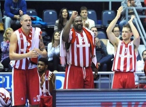 Ο Σχορτσιανίτης κοντά στην έξοδο και από τον Ερυθρό Αστέρα