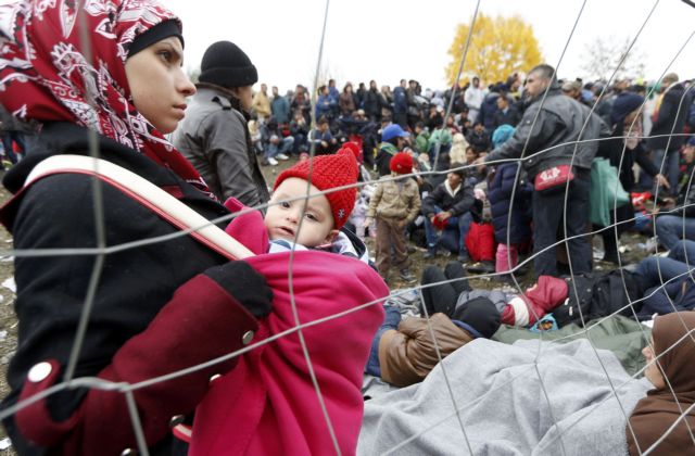 Αυστρία: «Τεχνικά μέτρα ασφαλείας» και όχι φράχτες στα σύνορα