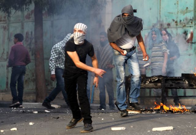 Ισραήλ: Τριετής φυλάκιση για τους Παλαιστίνιους που πετούν πέτρες