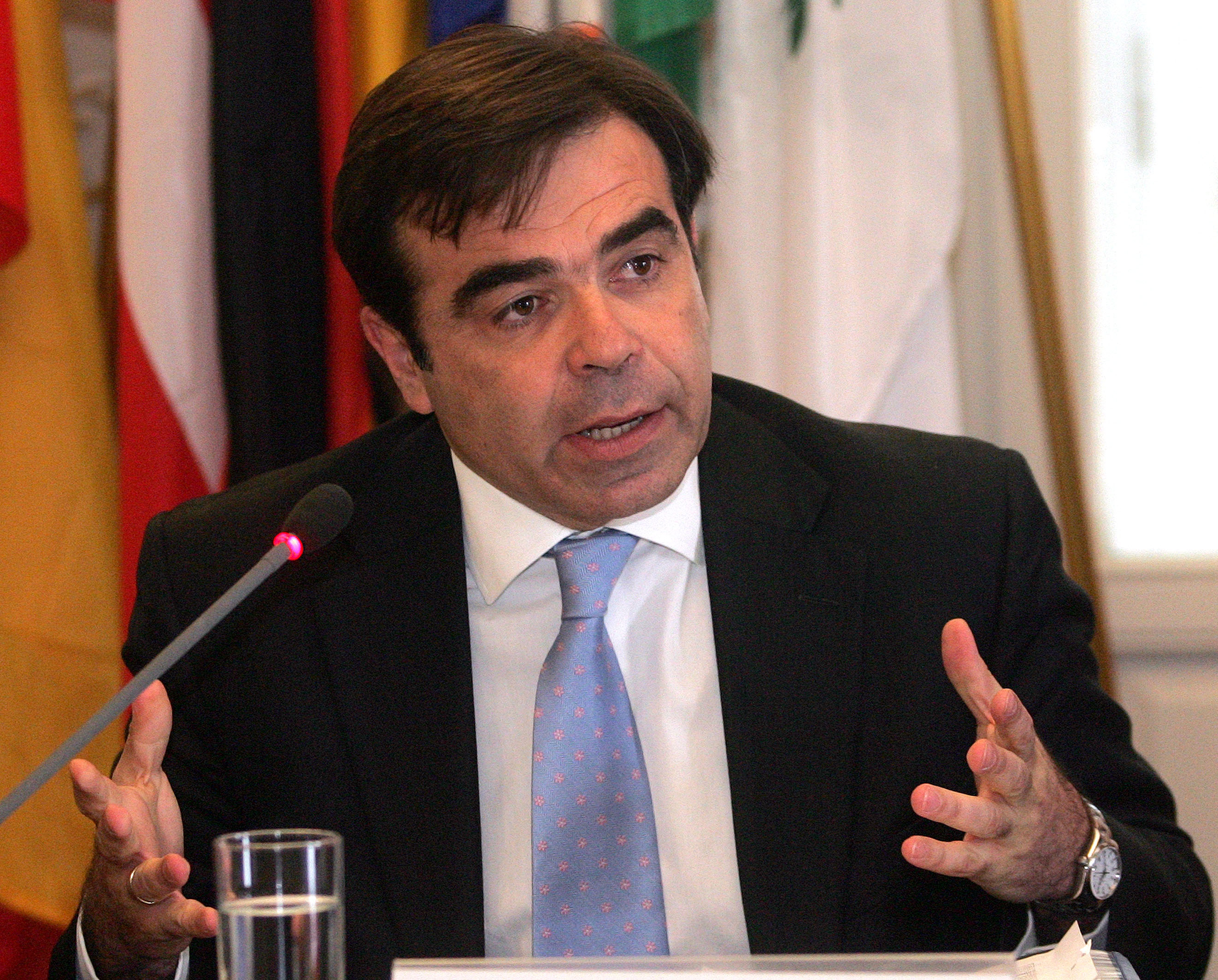 Κομισιόν: Προς υλοποίηση των αποφάσεων για την Τουρκία για το προσφυγικό