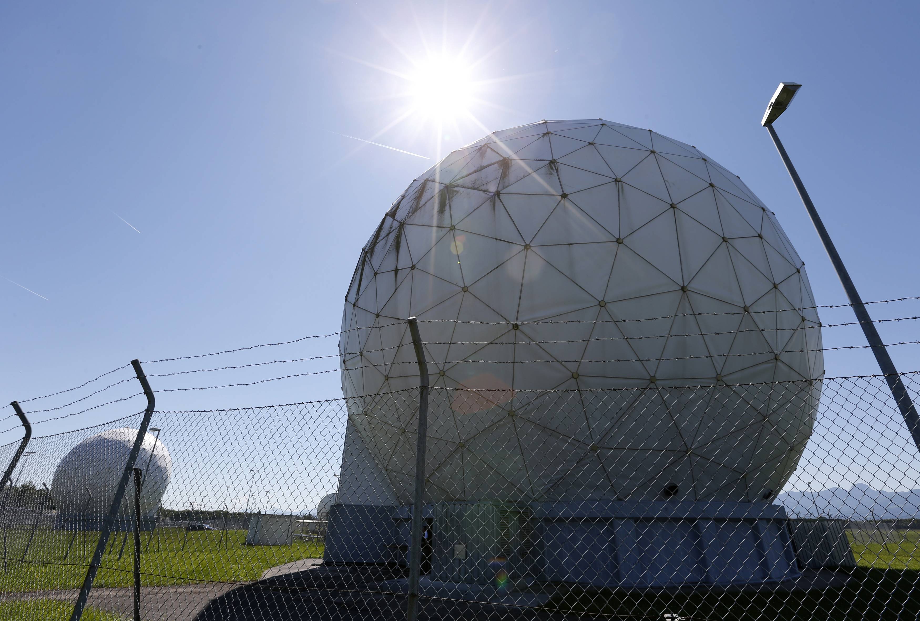 Διαψεύδει το Βερολίνο τον γερμανικό κοριό στην ελληνική πρεσβεία