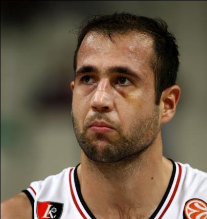 Ο Γλυνιαδάκης αντικαταστάτης του Μαυροειδή στην ΑΕΚ