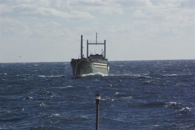 Η Λιβύη καταγγέλλει ότι ιταλικά πλοία εισήλθαν στα χωρικά της ύδατα