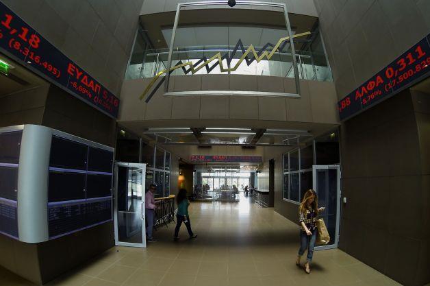 Αρνητικό πρόσημο στο Χρηματιστήριο στο άνοιγμα της Παρασκευής