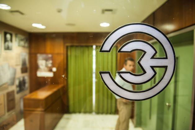 ΕΣΗΕΑ για αγγελιόσημο: «Θα μας βρουν απέναντι…»