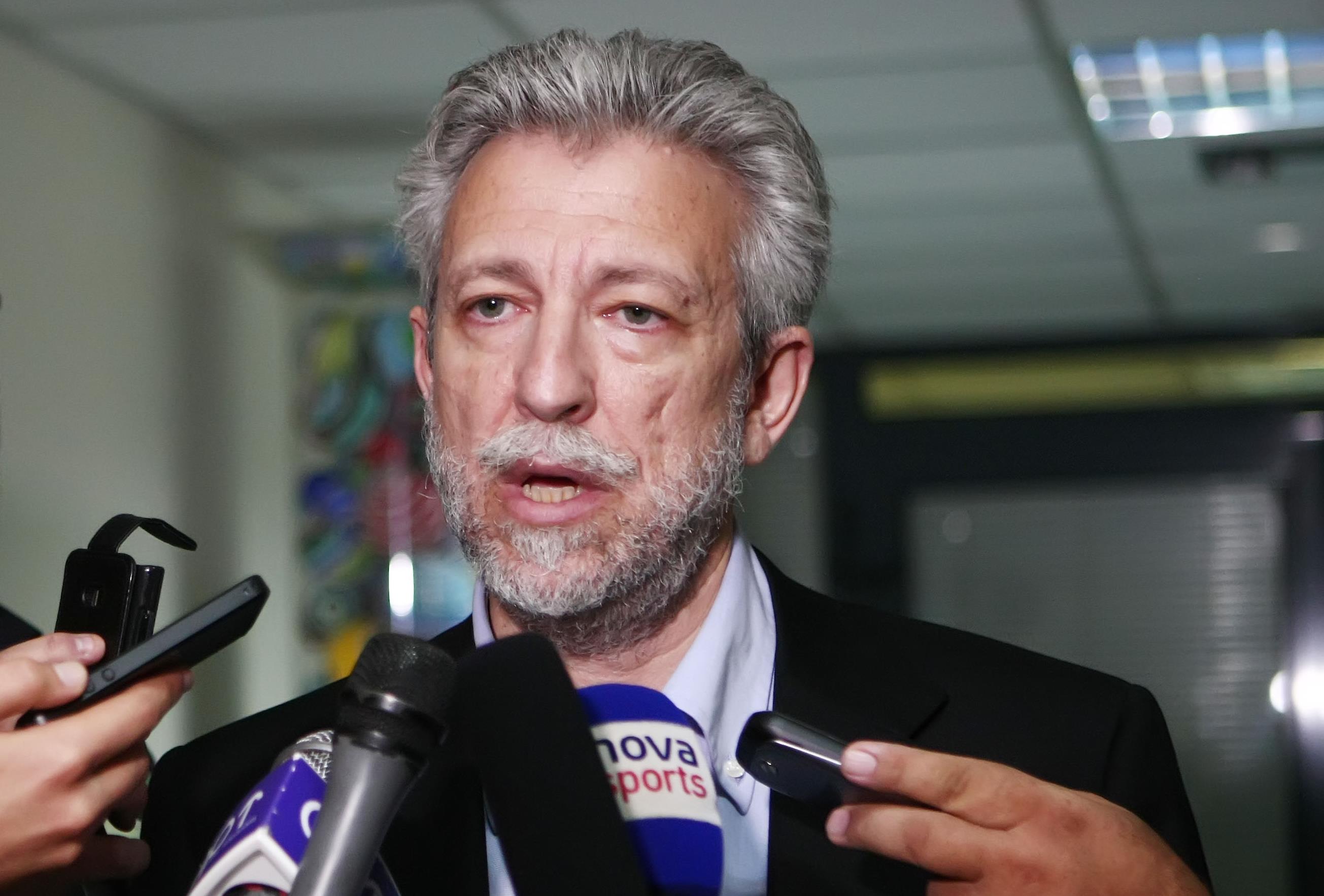 Συνάντηση Κοντονή με παλαίμαχους Ολυμπιακού και Παναθηναϊκού