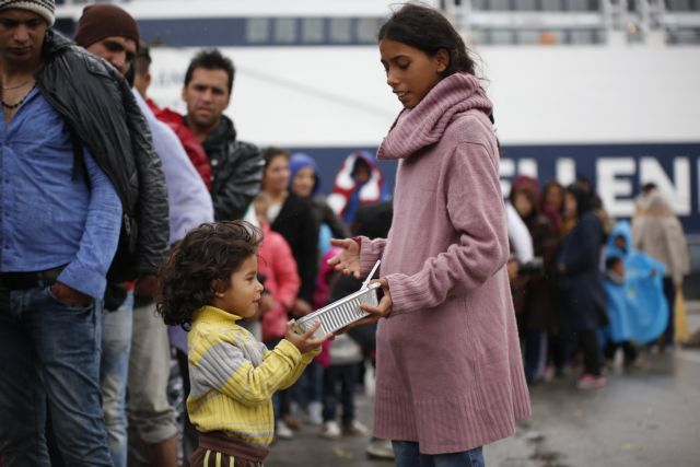 Πάνω από 15.000 πρόσφυγες εγκλωβισμένοι στη Λέσβο λόγω της ΠΝΟ