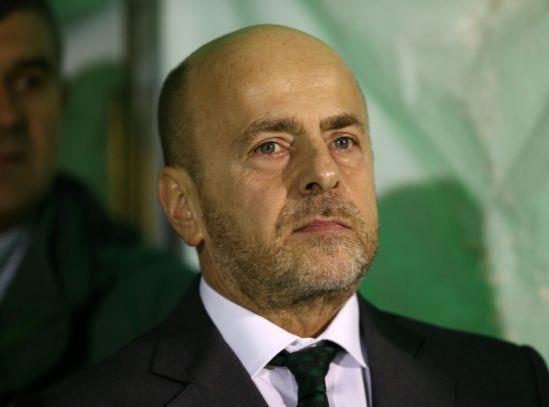 Ο Αλαφούζος τόνωσε τους παίκτες του διατηρώντας το πριμ