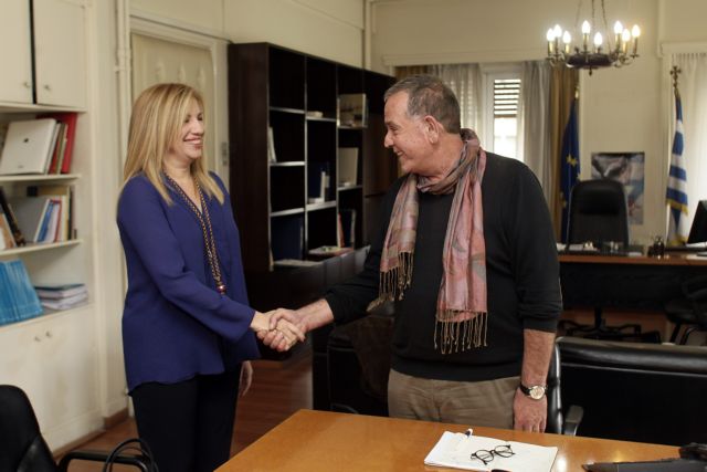 ΠΑΣΟΚ: Δέκα προτάσεις για την αντιμετώπιση του προσφυγικού