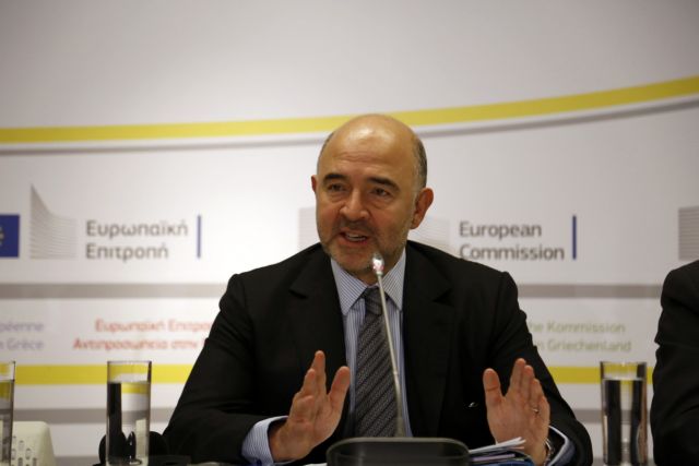 Μοσκοβισί: Θα υπάρξει συμβιβασμός για τα «κόκκινα» δάνεια