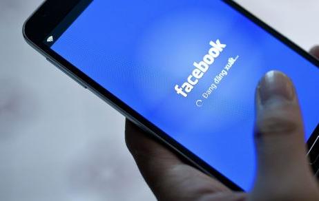 Έρευνα κατά Facebook για την πολιτική απέναντι σε ρατσιστικά σχόλια