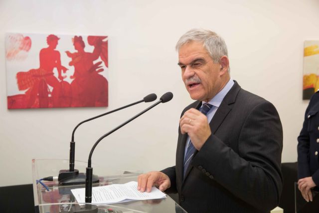 Τόσκας: Δύο από τους τζιχαντιστές του Παρισιού πέρασαν από τη Λέρο