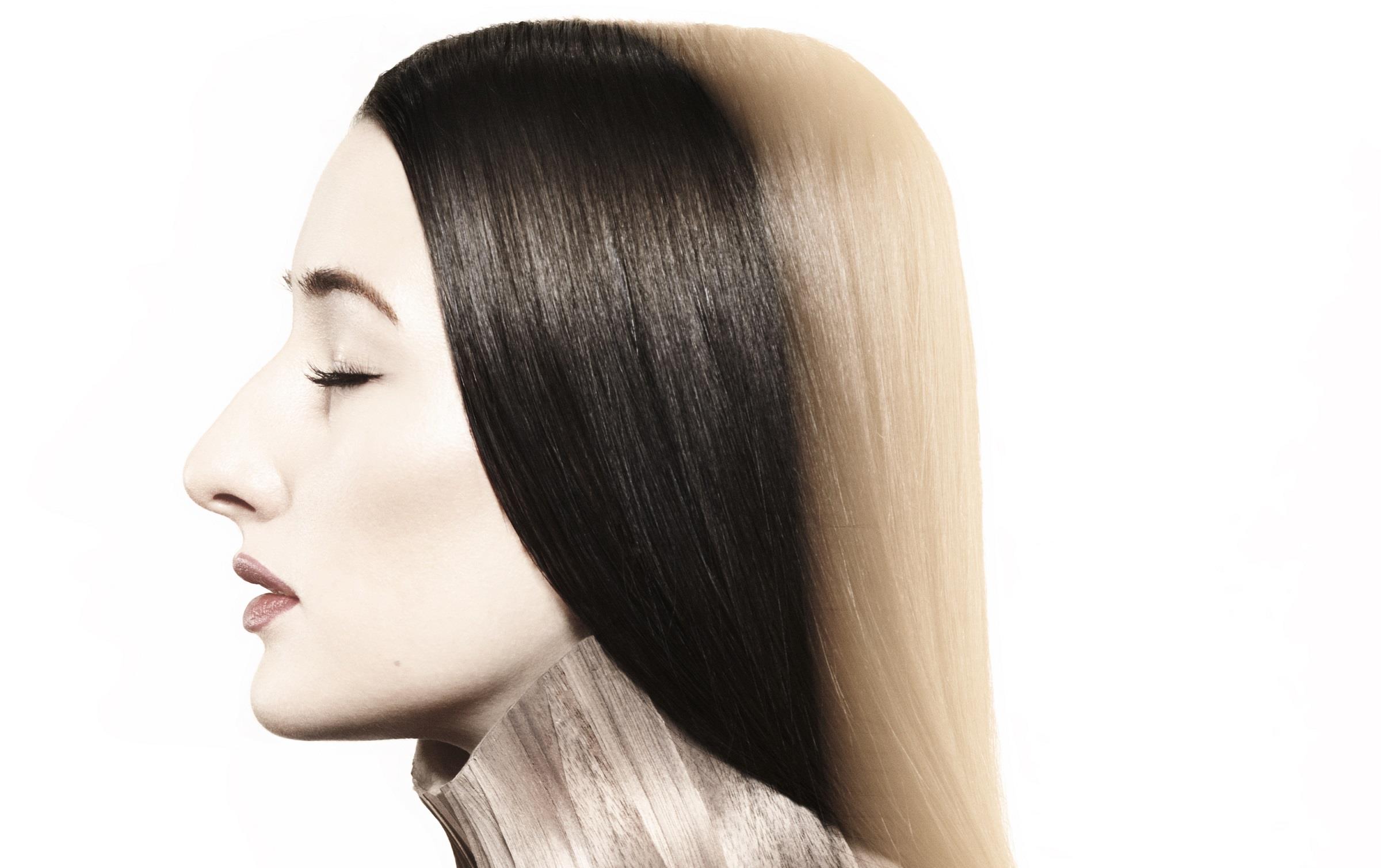 Zola Jesus: «Δεν είμαι θρησκευόμενη, το όνομά μου έχει άλλη σημασία»