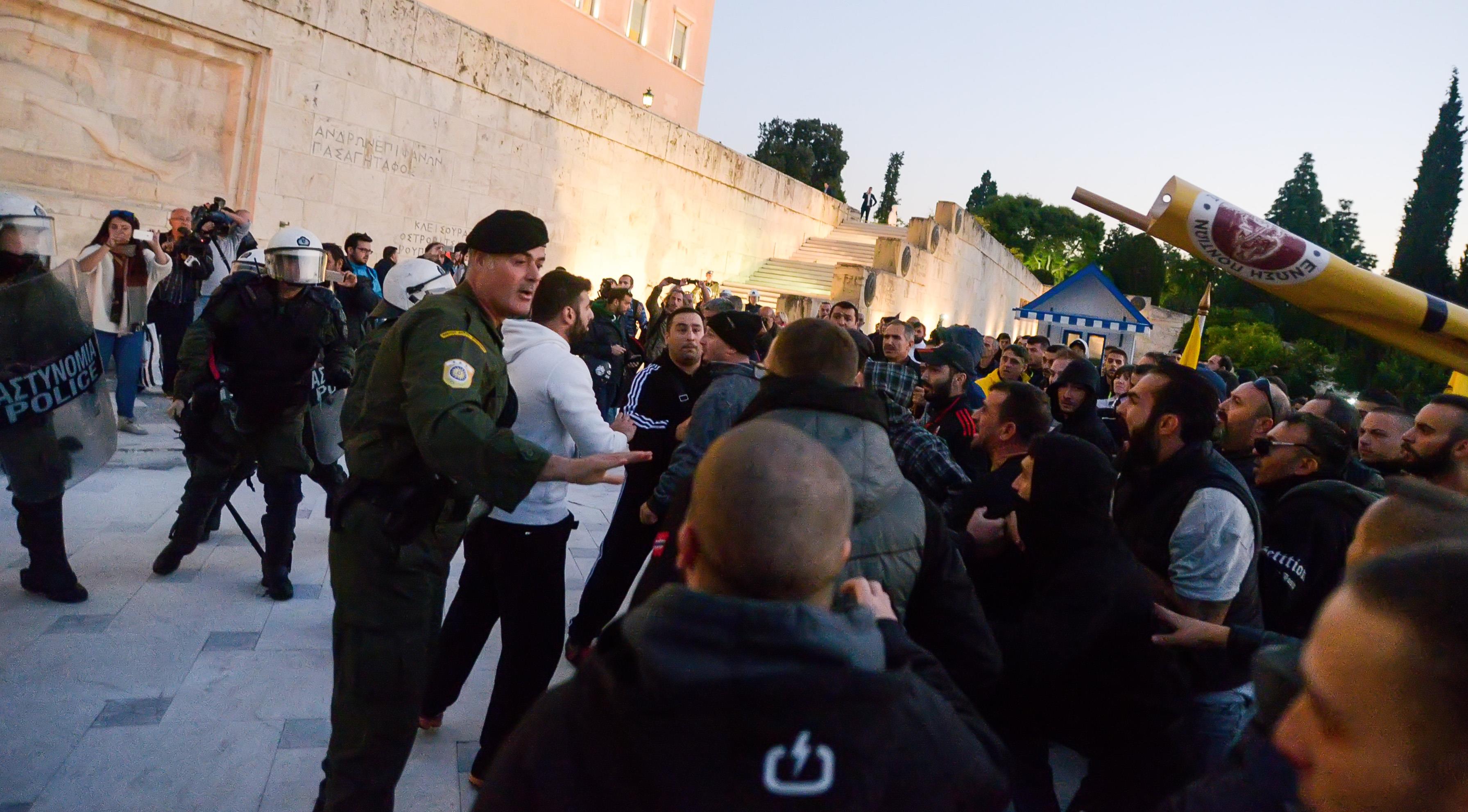 Τόσκας: Έχουν ταυτοποιηθεί οι ακροδεξιοί τραμπούκοι