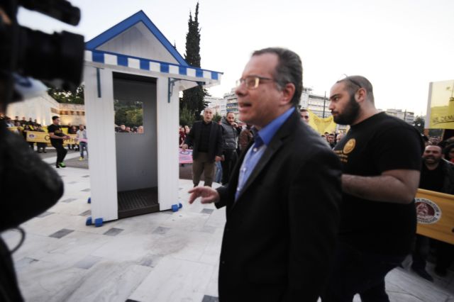 Καθολική καταδίκη από τα κόμματα της επίθεσης κατά του Γ.Κουμουτσάκου