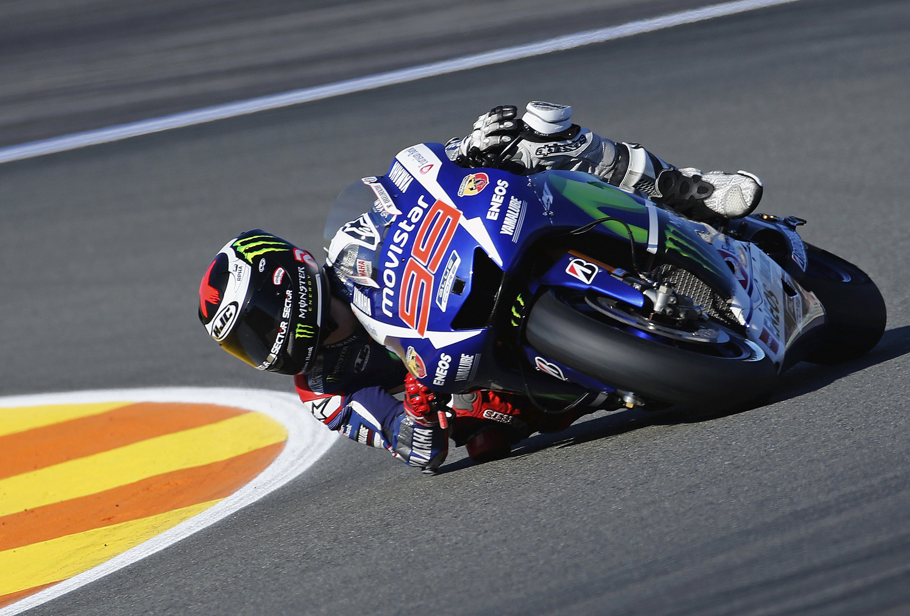 MotoGP - Βαλένθια 2015: Pole position για τον J. Lorenzo, πτώση για τον V. Rossi