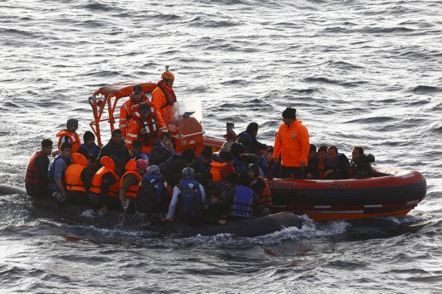 Νέα ναυάγια με πρόσφυγες στις τουρκικές ακτές, επτά παιδιά στα θύματα