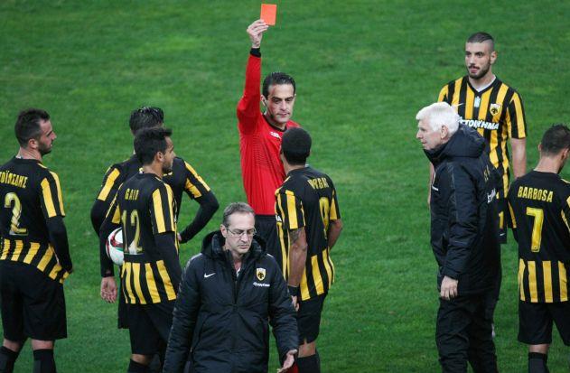 Πρόστιμο της ΑΕΚ στον Βάργκας για την αποβολή