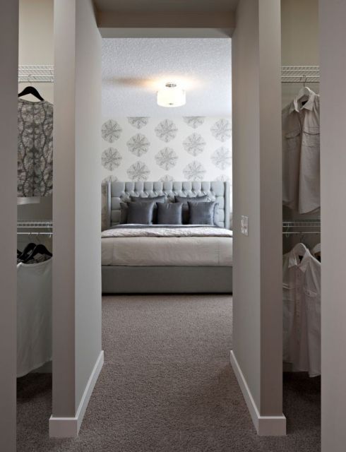 15 (παντρεμένες) γυναίκες συμβουλεύουν πώς να μοιραστείτε μια ντουλάπα