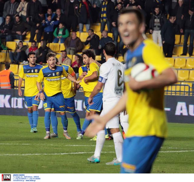 Επέστρεψε στις νίκες ο Παναιτωλικός, 2-1 τον ΠΑΣ